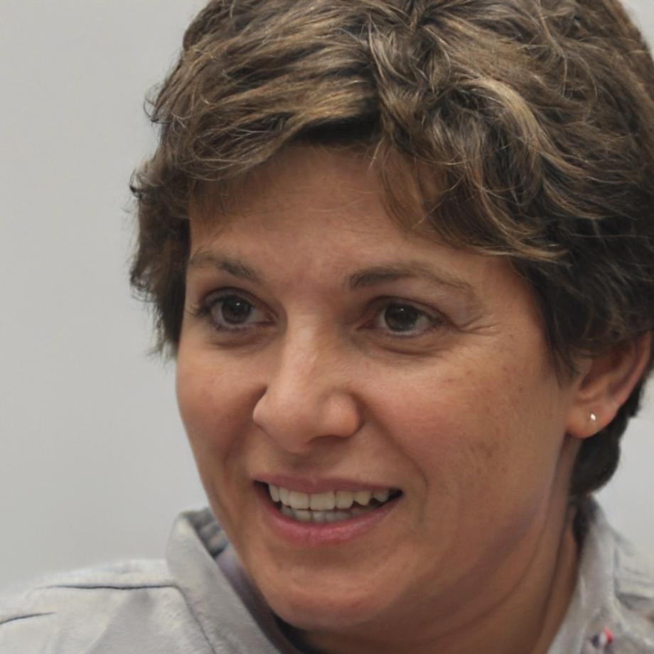 Estudiante Carmela Ruiz